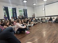 Uczniowie podczas warsztatów