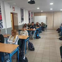 Uczniowie podczas wykładu