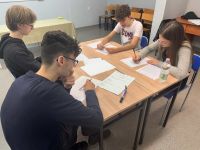 Uczniowie podczas konkursu