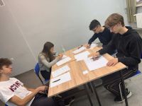 Uczniowie podczas konkursu