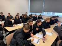 Uczniowie podczas warsztatów