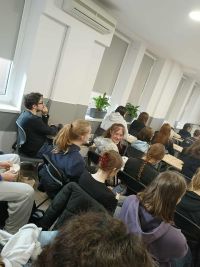 Uczniowie podczas warsztatów