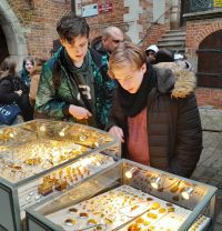 Uczniowie podczas zwiedzania