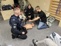 Uczniowie podczas warsztatów