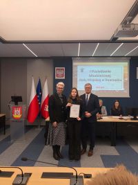 Uczniowie podczas I posiedzenia Młodzieżowej Rady Miasta