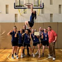 Uczestniczki i trenerzy