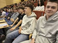 Uczniowie podczas warsztatów