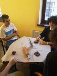 Uczniowie podczas warsztatów