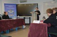 Uczniowie podczas debaty