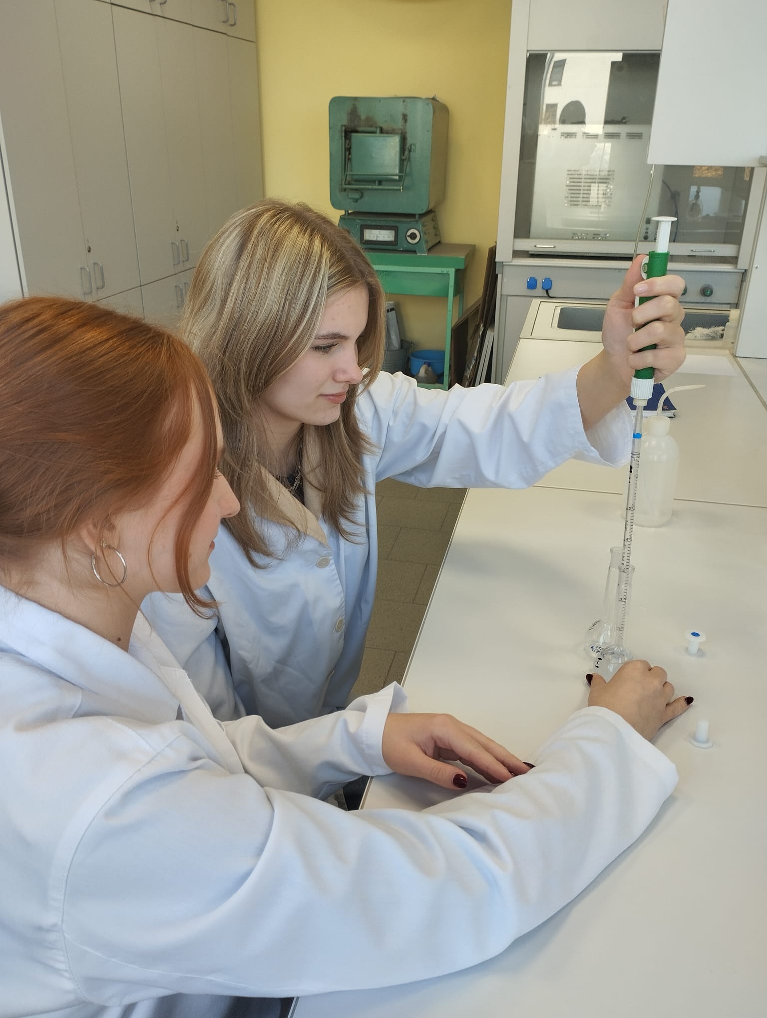 Zajęcia laboratoryjno-warsztatowe na Uniwersytecie Przyrodniczym w Poznaniu